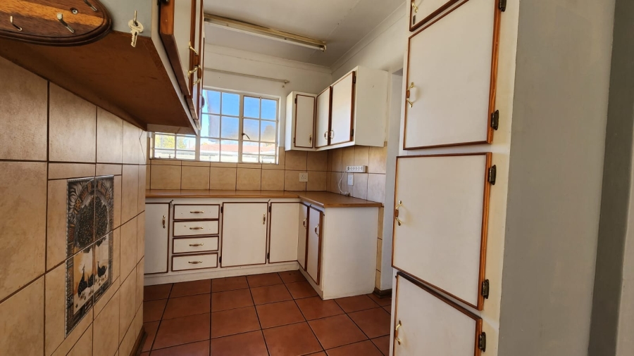 To Let 1 Bedroom Property for Rent in Die Bult North West